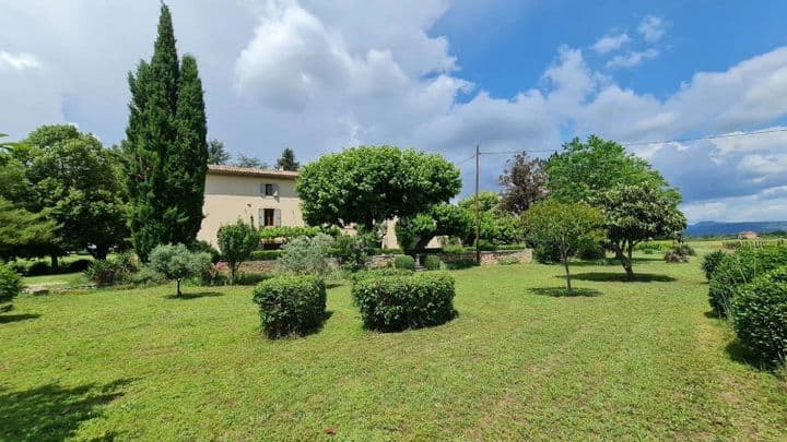 5 bedrooms house for sale in  France