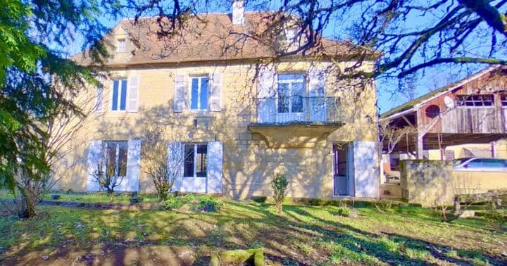 7 bedrooms house for sale in carsac aillac, France