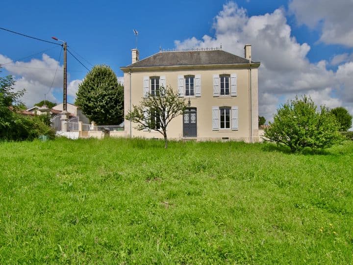 3 bedrooms house for sale in st laurs, France