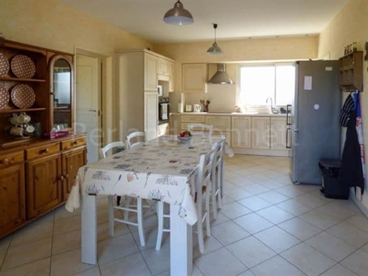 4 bedrooms house for sale in Sauze-Vaussais, France