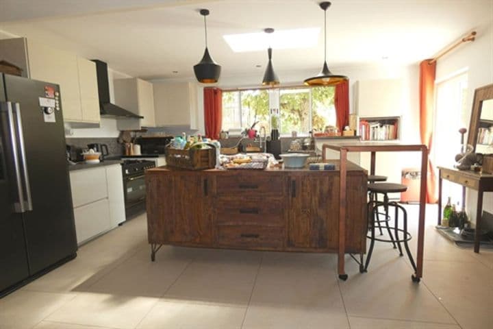 5 bedrooms other for sale in Uzes, France