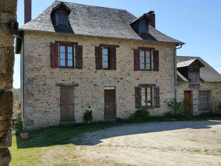 4 bedrooms house for sale in  France