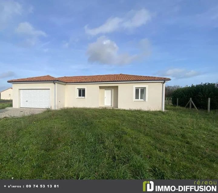 3 bedrooms house for sale in RUFFEC, France