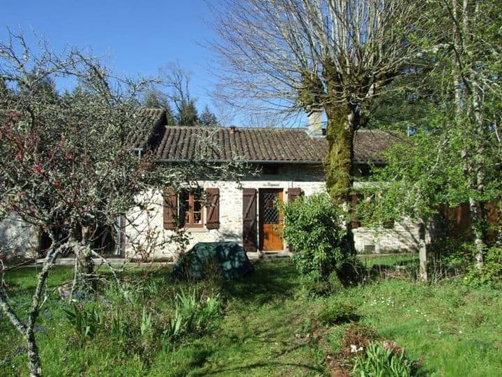 3 bedrooms house for sale in la chapelle montbrandeix, France