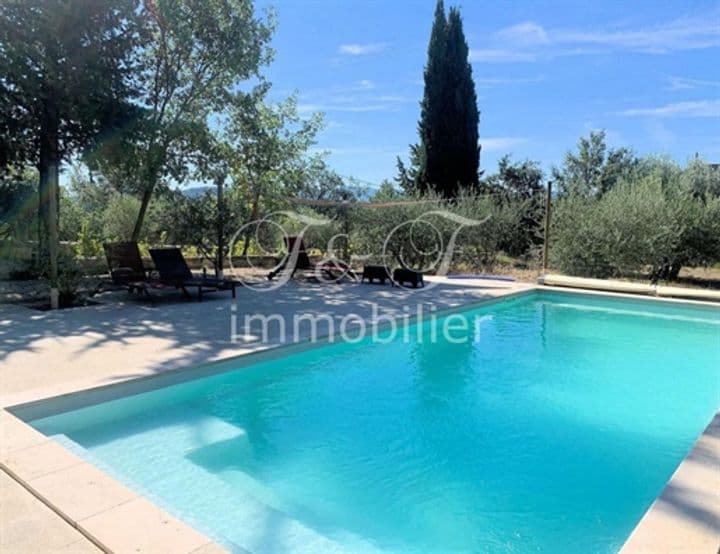 6 bedrooms house for sale in Saint-Saturnin-les-Apt, France