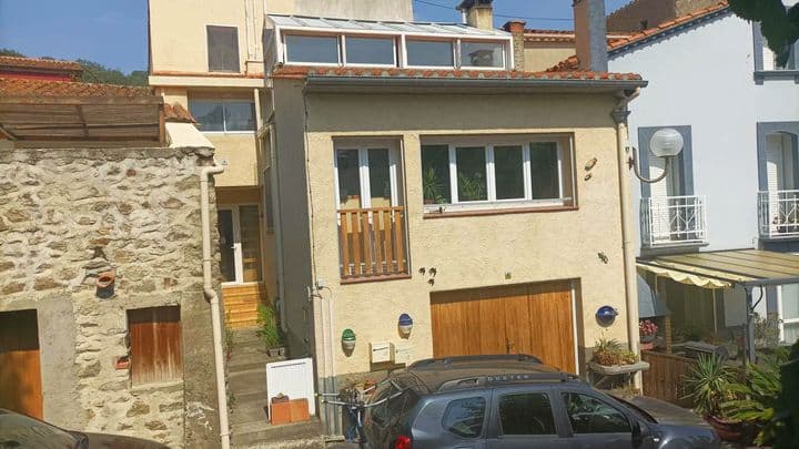 2 bedrooms house for sale in  France