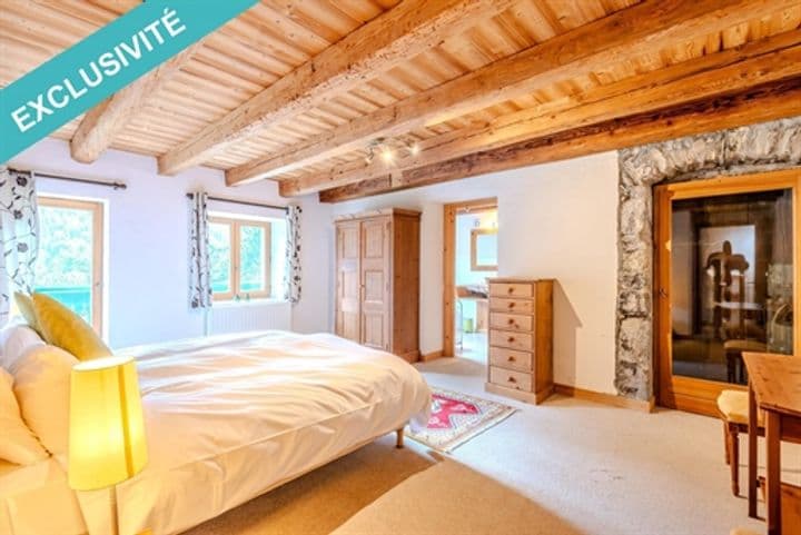 6 bedrooms house for sale in La Chapelle-dAbondance, France