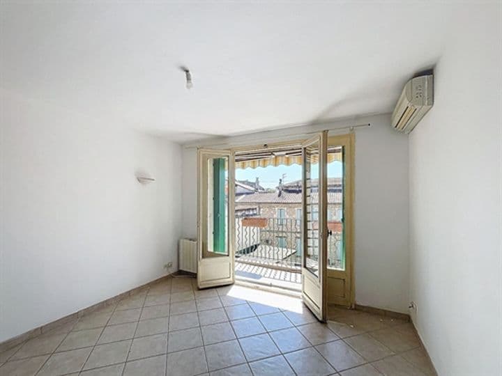 2 bedrooms apartment for sale in Saint-Remy-de-Provence, France