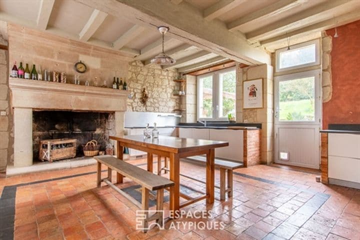 8 bedrooms house for sale in Doue-en-Anjou, France