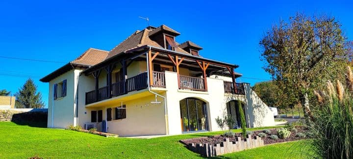 6 bedrooms house for sale in FIRMI, France