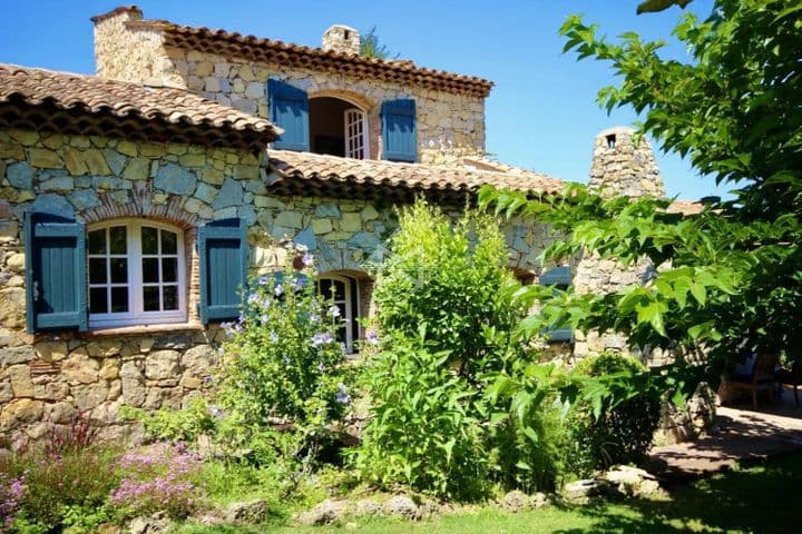 4 bedrooms house for sale in  France