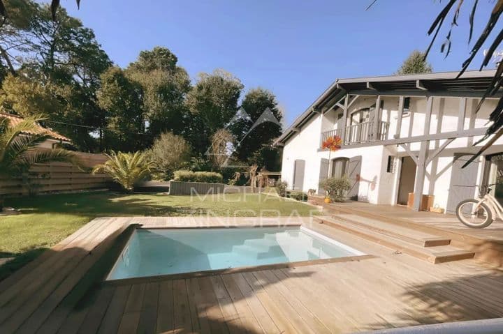 House for sale in  France