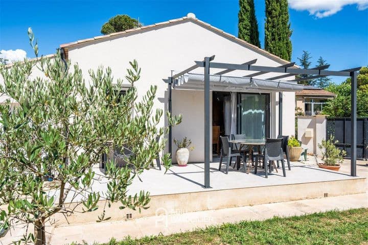 2 bedrooms house for sale in  France