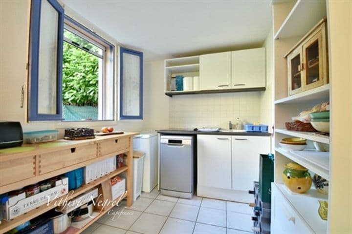 1 bedroom apartment for sale in Mouries, France