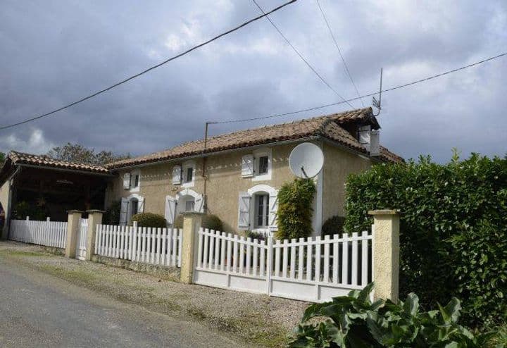 4 bedrooms house for sale in  France