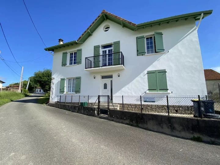 7 bedrooms house for sale in  France