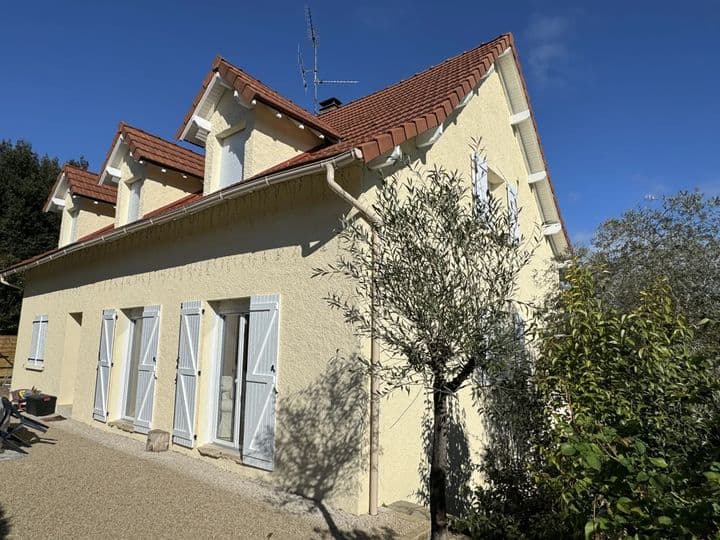 5 bedrooms house for sale in cahors, France