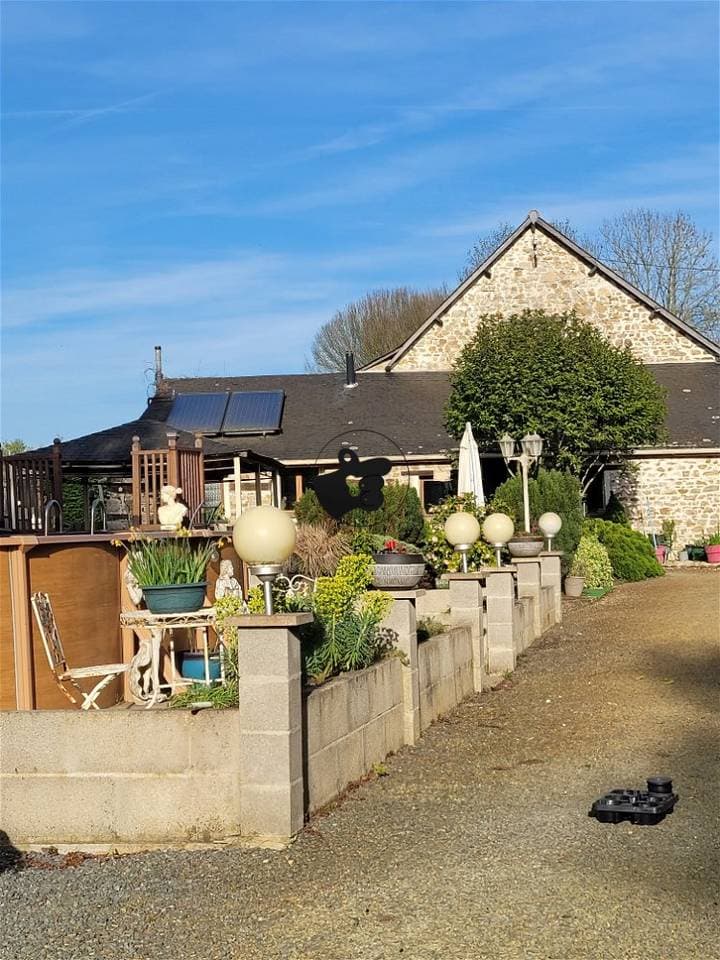 6 bedrooms house for sale in Loire-Atlantique (44), France