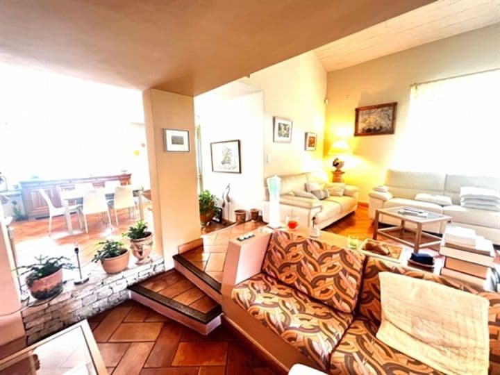 5 bedrooms house for sale in Arles, France