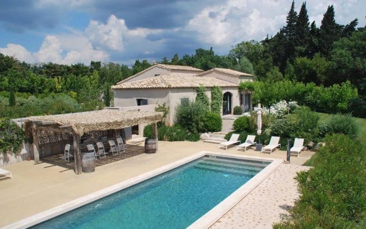 5 bedrooms house for sale in Maussane-les-Alpilles, France