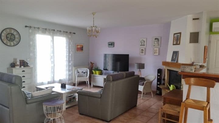 3 bedrooms other for sale in Augignac, France