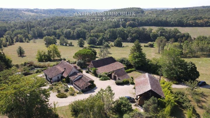 7 bedrooms house for sale in Bergerac, France