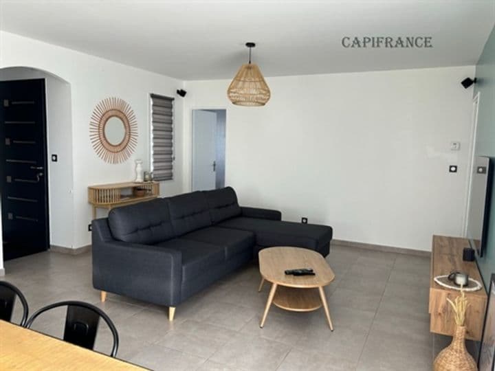 3 bedrooms house for sale in Saintes, France