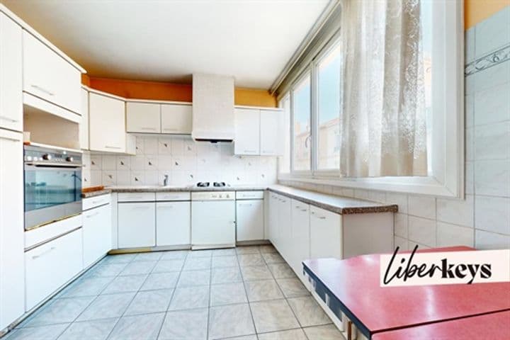 4 bedrooms apartment for sale in Villeurbanne, France