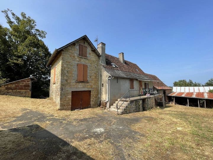 2 bedrooms house for sale in AYEN, France