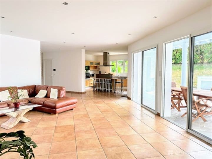 4 bedrooms house for sale in Urt, France