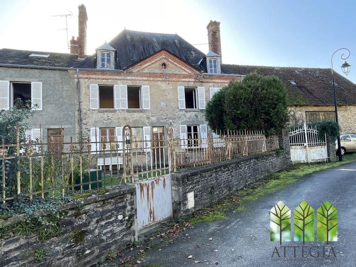 6 bedrooms house for sale in Fresselines, France