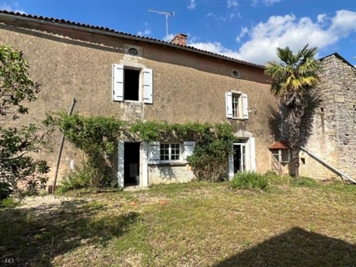 4 bedrooms house for sale in Brettes, France