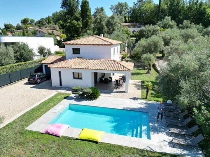 4 bedrooms house for sale in  France