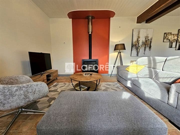 3 bedrooms other for sale in Montreal, France