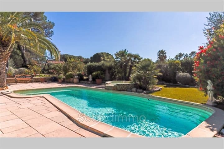 3 bedrooms house for sale in Roquebrune-sur-Argens, France