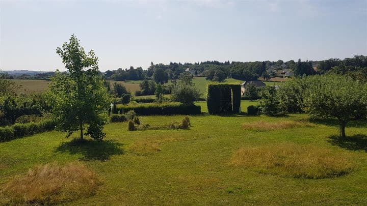 7 bedrooms house for sale in Figeac, France