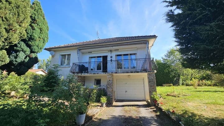 3 bedrooms house for sale in nouic, France