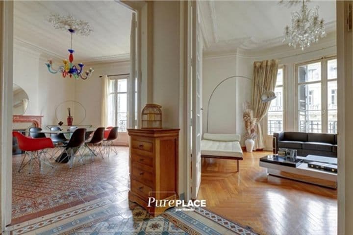 5 bedrooms apartment for sale in Marseille, France