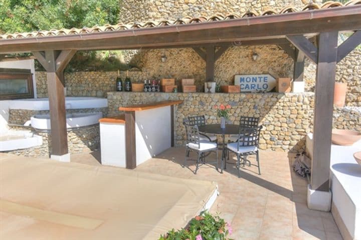 1 bedroom house for sale in Roquebrune-Cap-Martin, France