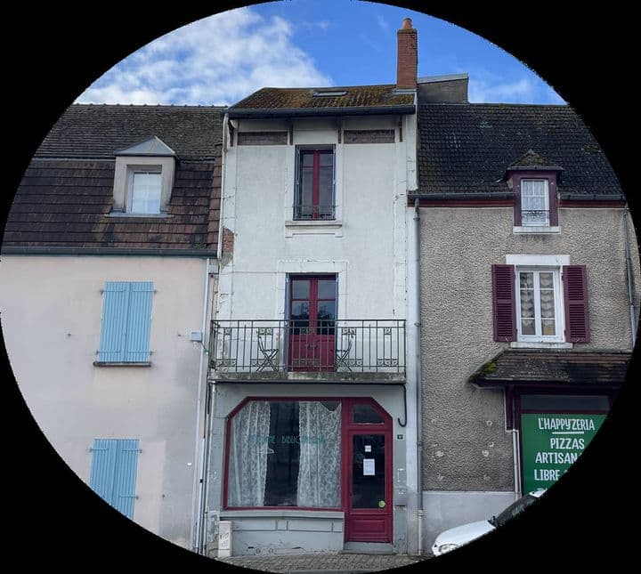 2 bedrooms house for sale in marcillat en combraille, France