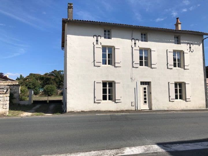 3 bedrooms house for sale in  France