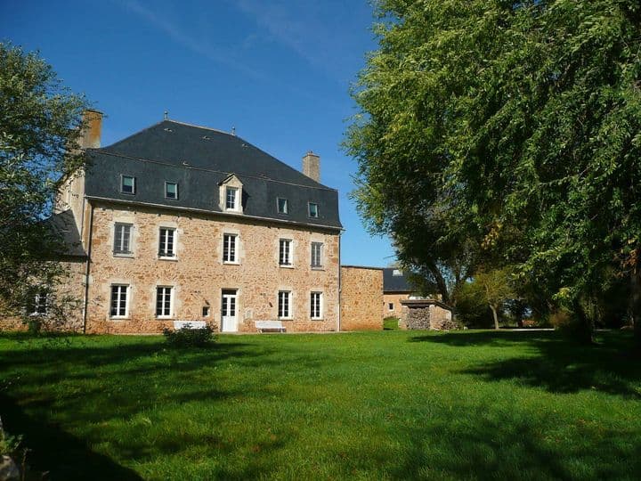 12 bedrooms house for sale in CAUSSE ET DIEGE, France