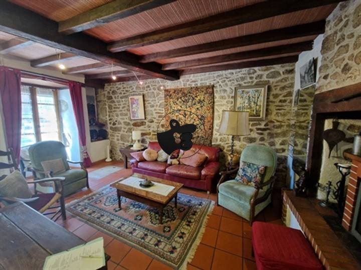 4 bedrooms house for sale in Saint-Mamet-la-Salvetat, France