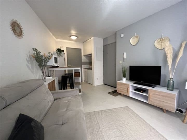 Apartment for sale in Nimes, France