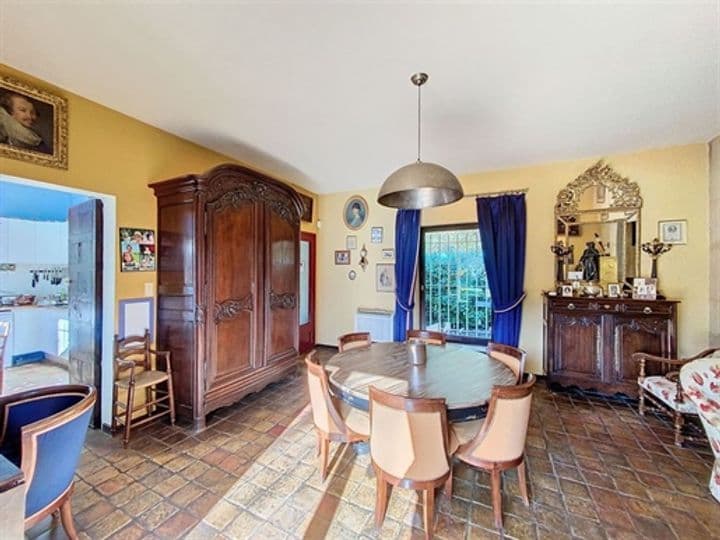 5 bedrooms other for sale in Uzes, France