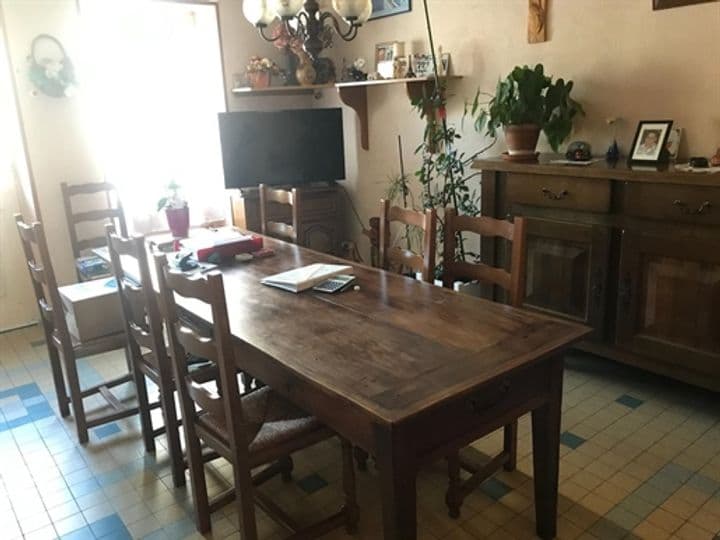 House for sale in Gibles, France