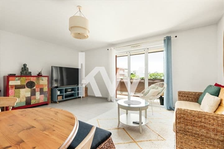 3 bedrooms apartment for sale in Frejus, France