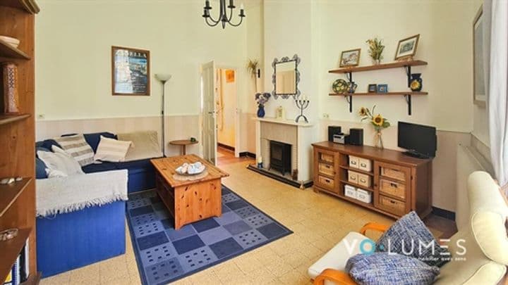 1 bedroom apartment for sale in Uzes, France