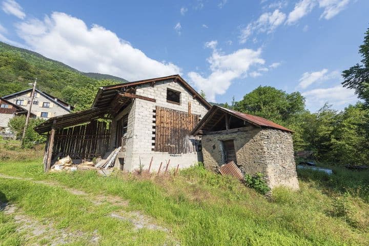 1 bedroom house for sale in la bathie, France