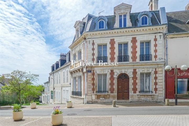 7 bedrooms house for sale in Chateaudun, France